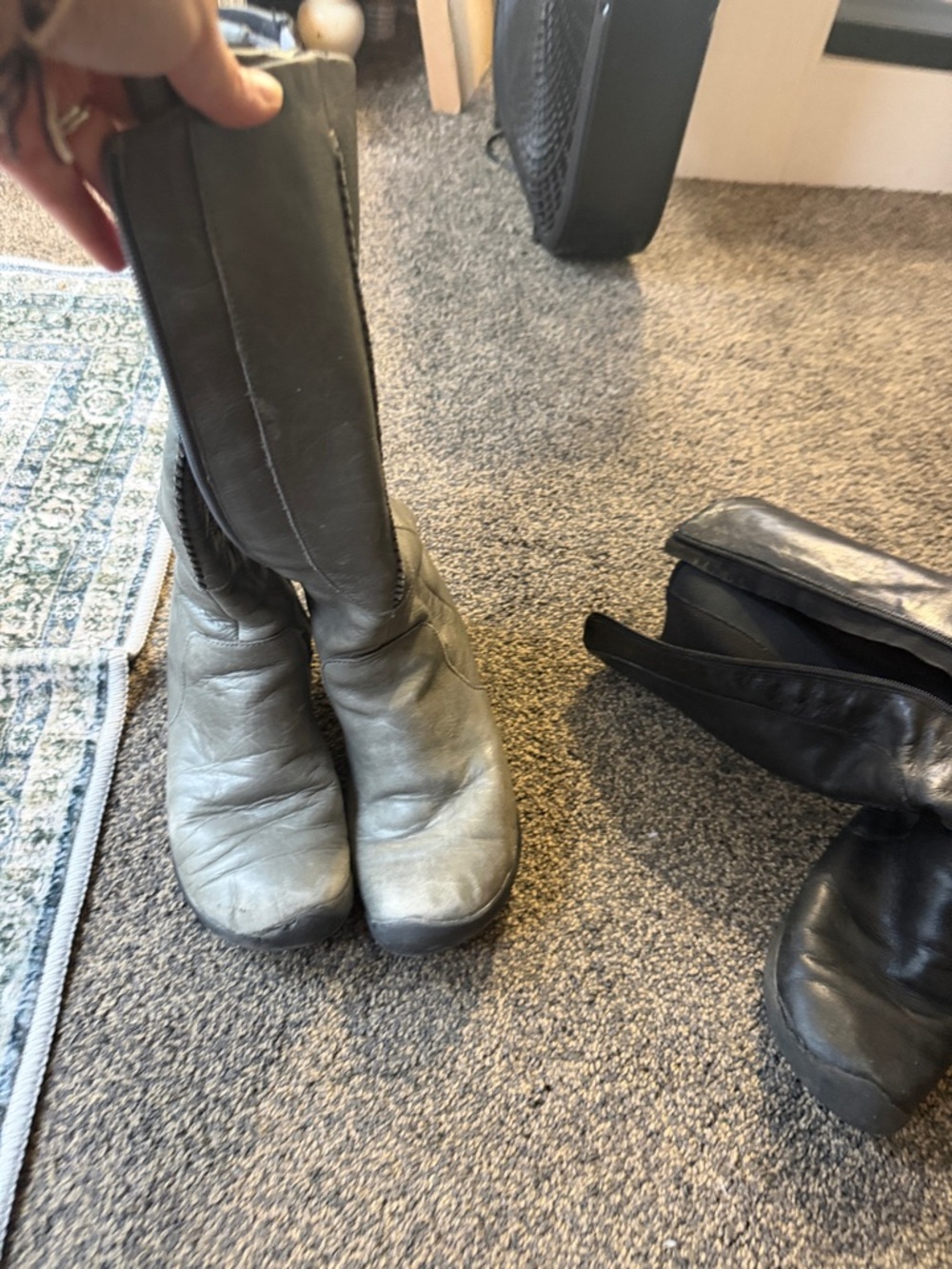 Keen Women's Gray Mid-Calf Leather Boots